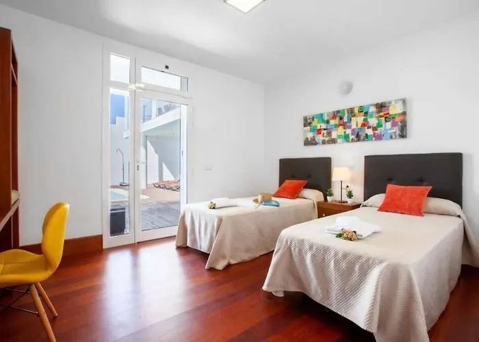 Private Village Capri * Puerto Calero